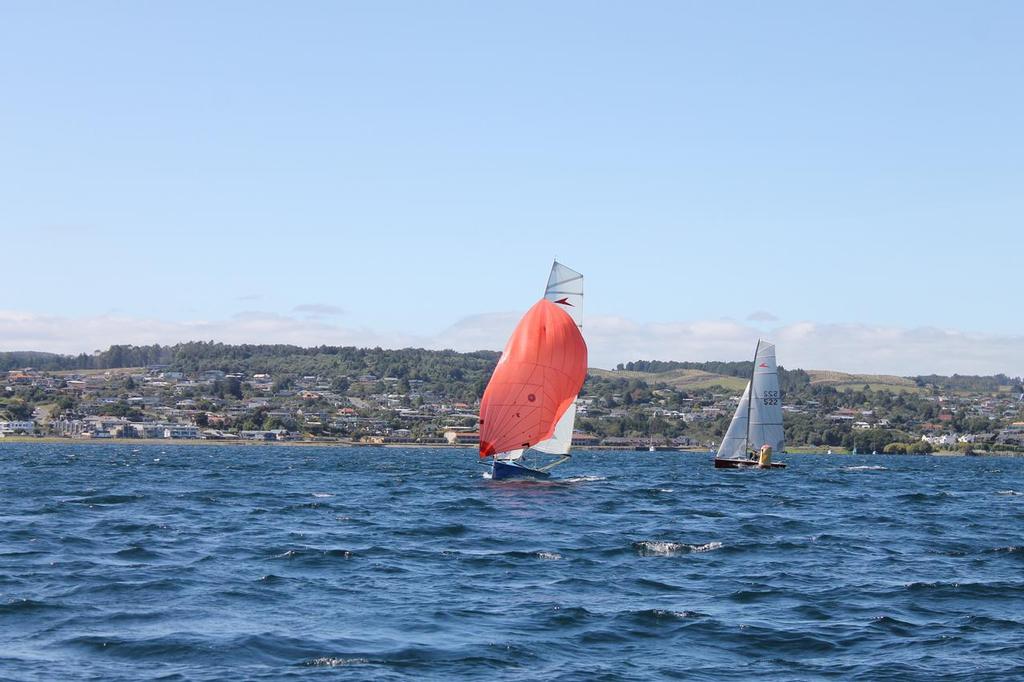 Close racing, Trailblazer leading Bax Contractors - Javelin Skiff National Championships 2016 © Yuki Katsushima